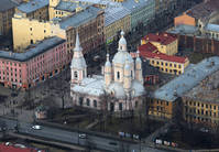 Андреевский собор и Церковь трёх святителей, что у пешеходных 6-7 линий.